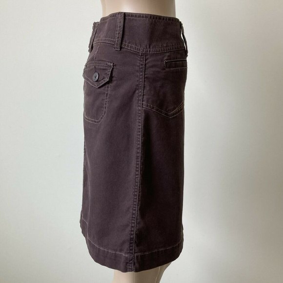 Old Navy Skirt Stretch Size 0 Short Mini Brown Corduroy Cotton Zip Pockets - Picture 2 of 12